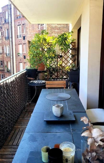 Lovely Artist Appartment Paris Exterior photo